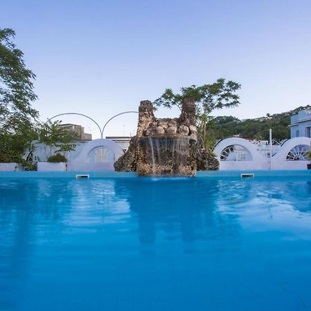 Hotel Terme Tirrenia Ischia Exteriör bild