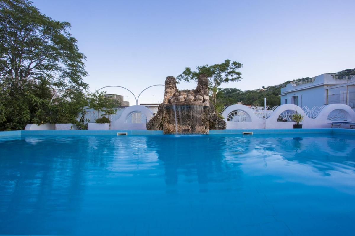 Hotel Terme Tirrenia Ischia Exteriör bild