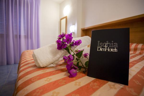 Hotel Terme Tirrenia Ischia Exteriör bild