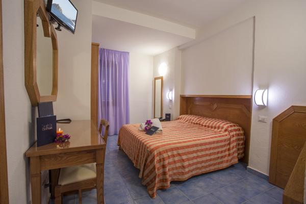 Hotel Terme Tirrenia Ischia Exteriör bild
